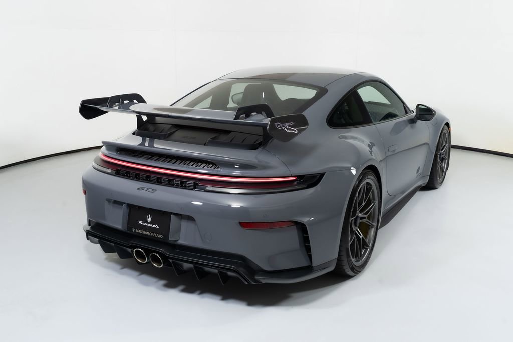 Used 2025 Porsche 911 GT3 w/ Weissach Package RWD image 2