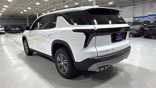 New 2026 Chevrolet Traverse LT w/ Driver Confidence Package image 8