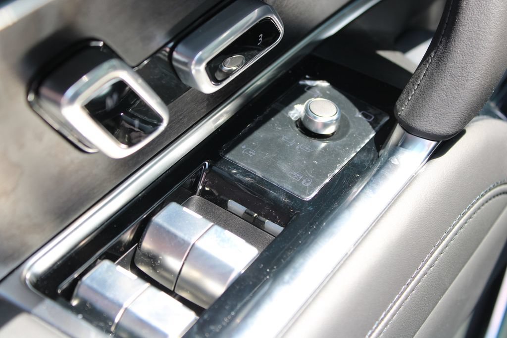 New 2026 Land Rover Range Rover SE AWD/4WD image 19