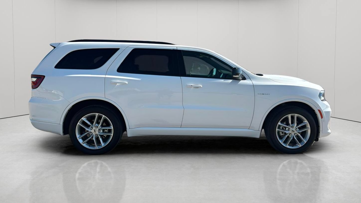 Used 2024 Dodge Durango R/T AWD/4WD image 3