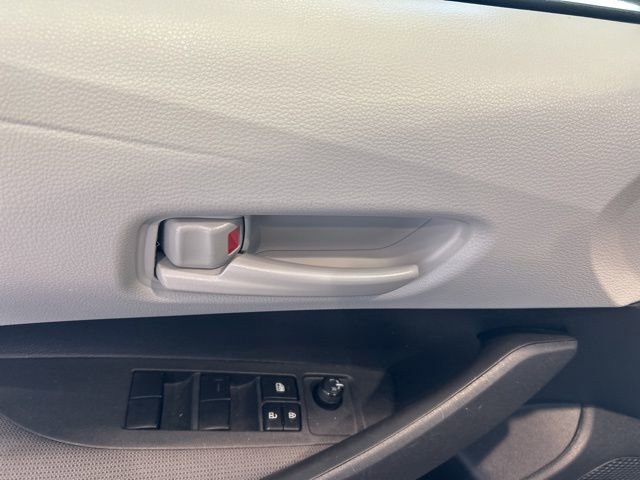 Used 2023 Toyota Corolla LE FWD image 8