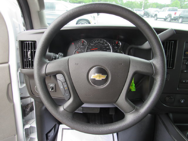 Used 2025 Chevrolet Express 2500 w/ Driver Convenience Package RWD image 15