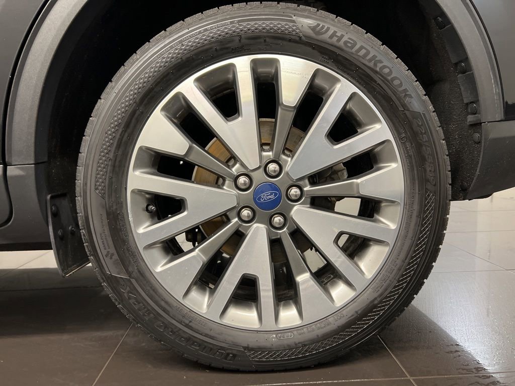 Certified 2020 Ford Escape Titanium image 7