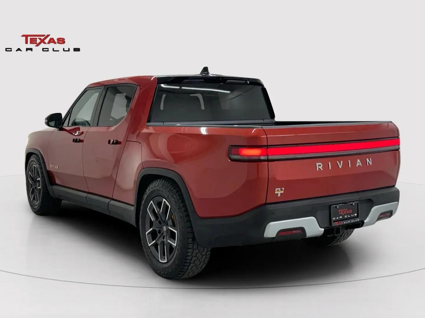 Used 2023 Rivian R1T Adventure Quad AWD/4WD image 6