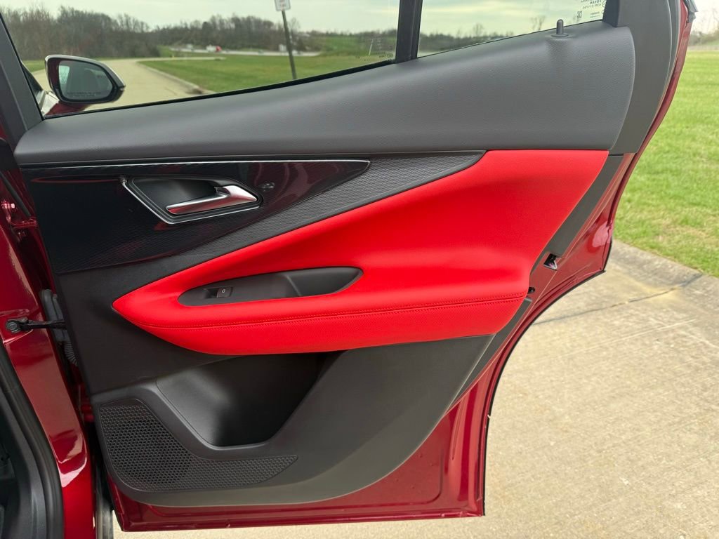 Used 2024 Chevrolet Blazer EV RS image 15