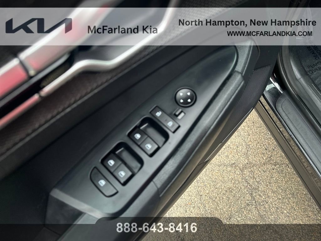 Used 2023 Kia Sportage LX image 13