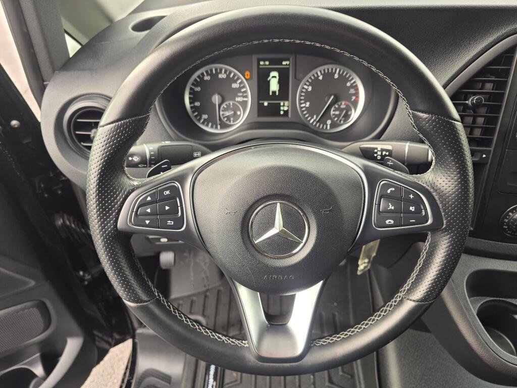 Used 2019 Mercedes-Benz Metris image 15