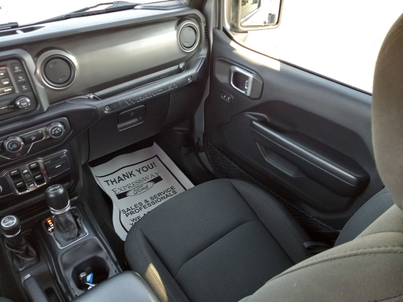 Used 2019 Jeep Wrangler Unlimited Sport S AWD/4WD image 15