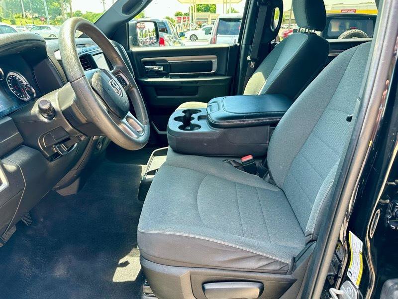 Used 2022 RAM 1500 Classic Warlock w/ Electronics Group AWD/4WD image 8