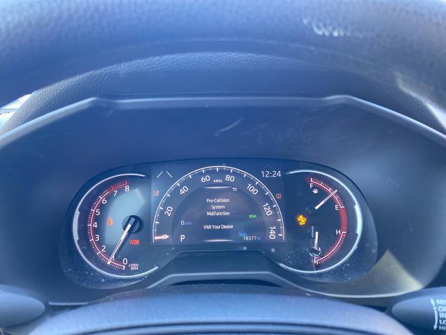 Used 2023 Toyota RAV4 XLE w/ Convenience Package image 17