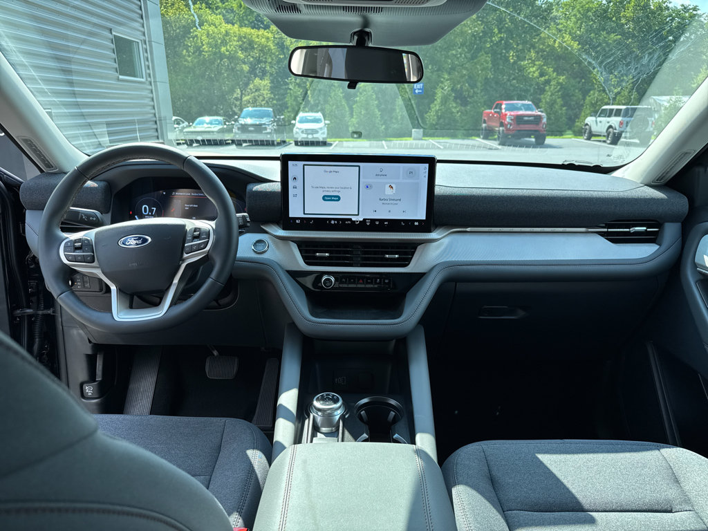 New 2026 Ford Explorer Active AWD/4WD image 3