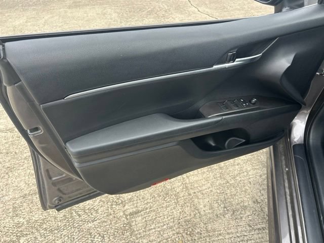 Used 2024 Toyota Camry SE FWD image 22