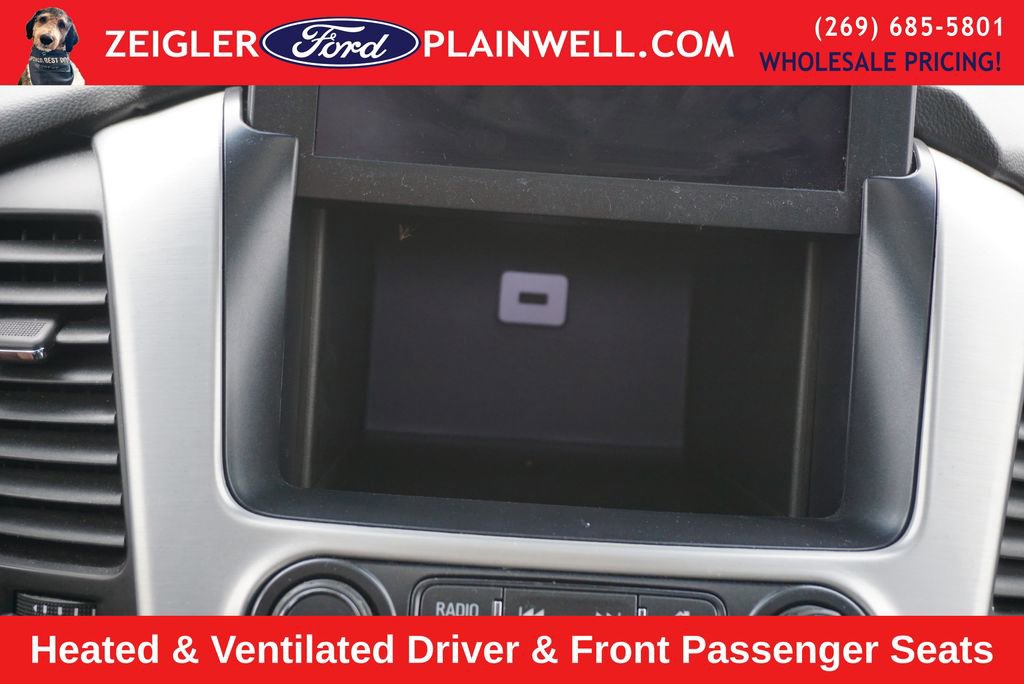 Used 2019 GMC Yukon XL SLT w/ Graphite Performance Edition image 23