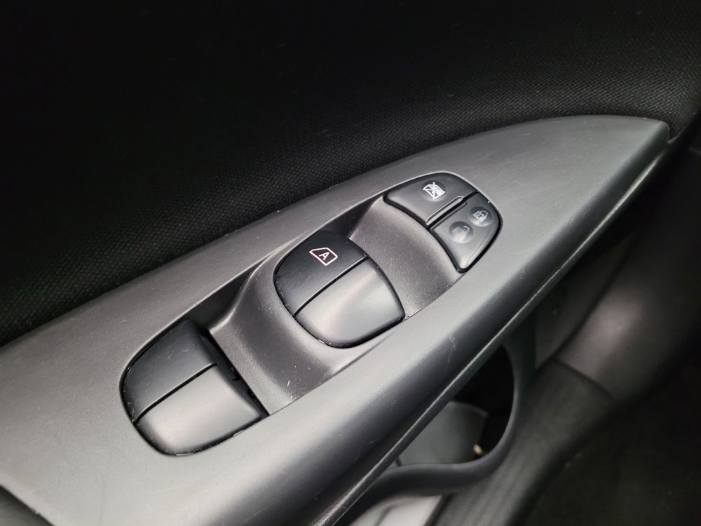 Used 2019 Nissan Sentra SV image 27