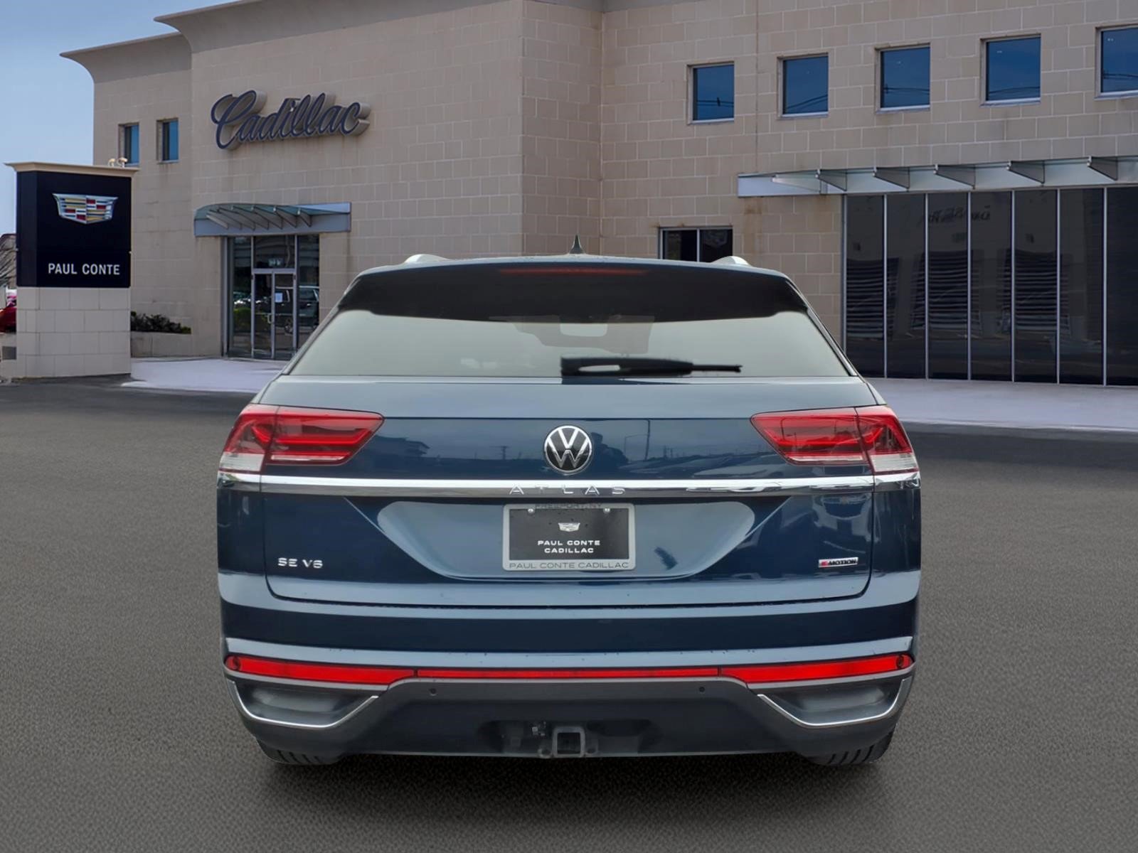 Used 2022 Volkswagen Atlas Cross Sport SE w/ Panoramic Sunroof Package AWD/4WD image 6