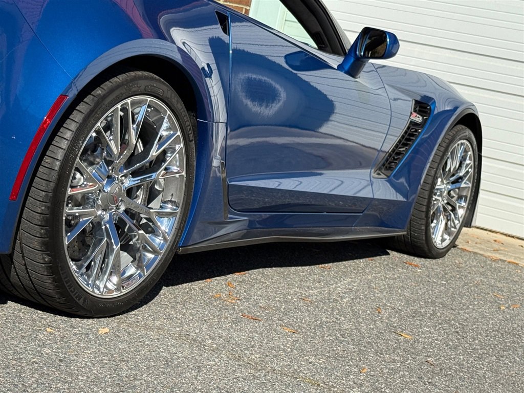 Used 2016 Chevrolet Corvette Z06 w/ 3LZ Preferred Equipment Group image 46