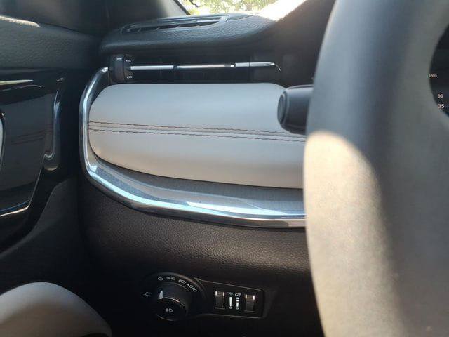 Certified 2023 Jeep Compass Limited w/ Sun and Sound Group AWD/4WD image 22