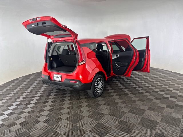 Certified 2021 Kia Soul LX FWD image 16