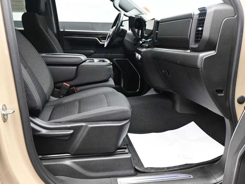 Used 2022 GMC Sierra 1500 Elevation image 10