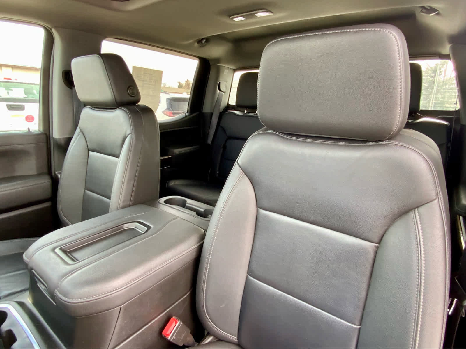 Used 2022 Chevrolet Silverado 1500 LT Trail Boss w/ LT Trail Boss Premium Package image 28