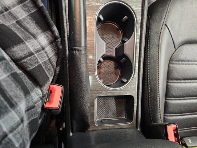 Used 2016 Volkswagen Passat 3.6 SEL Premium image 19