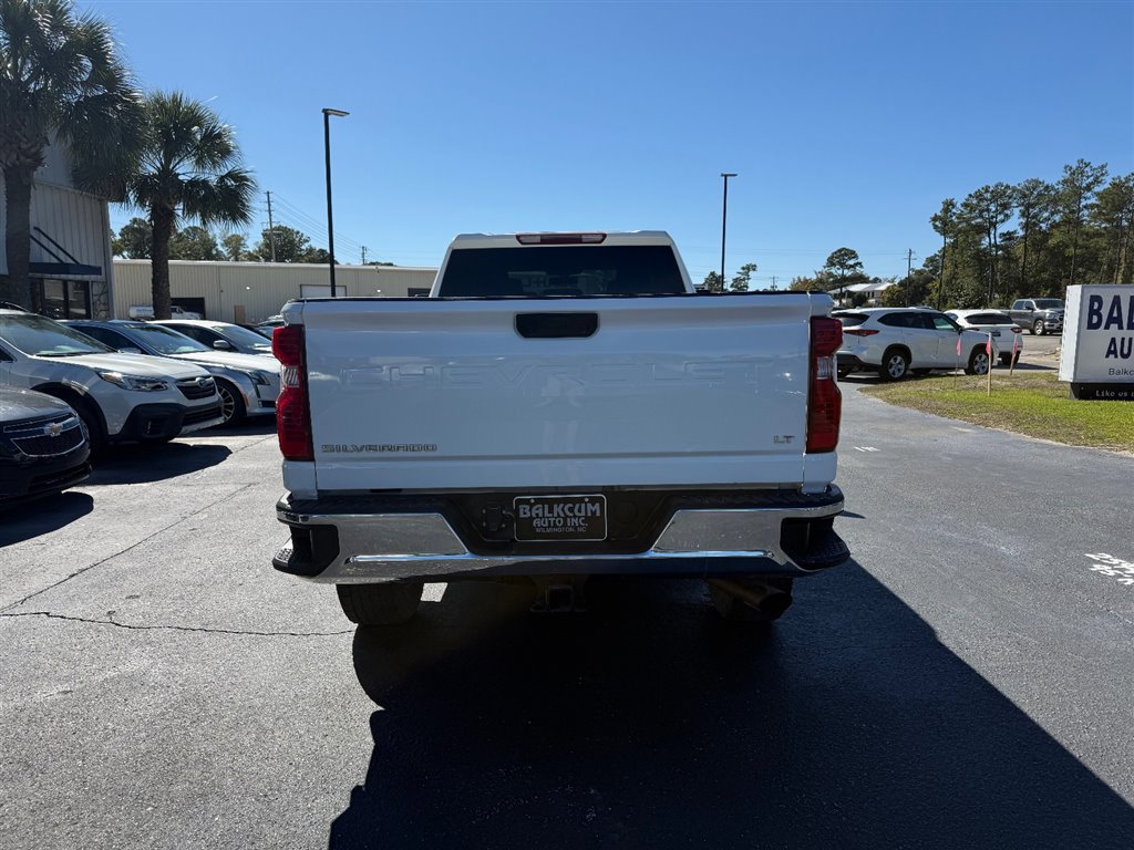 Used 2022 Chevrolet Silverado 2500 Custom w/ Custom Value Package image 4