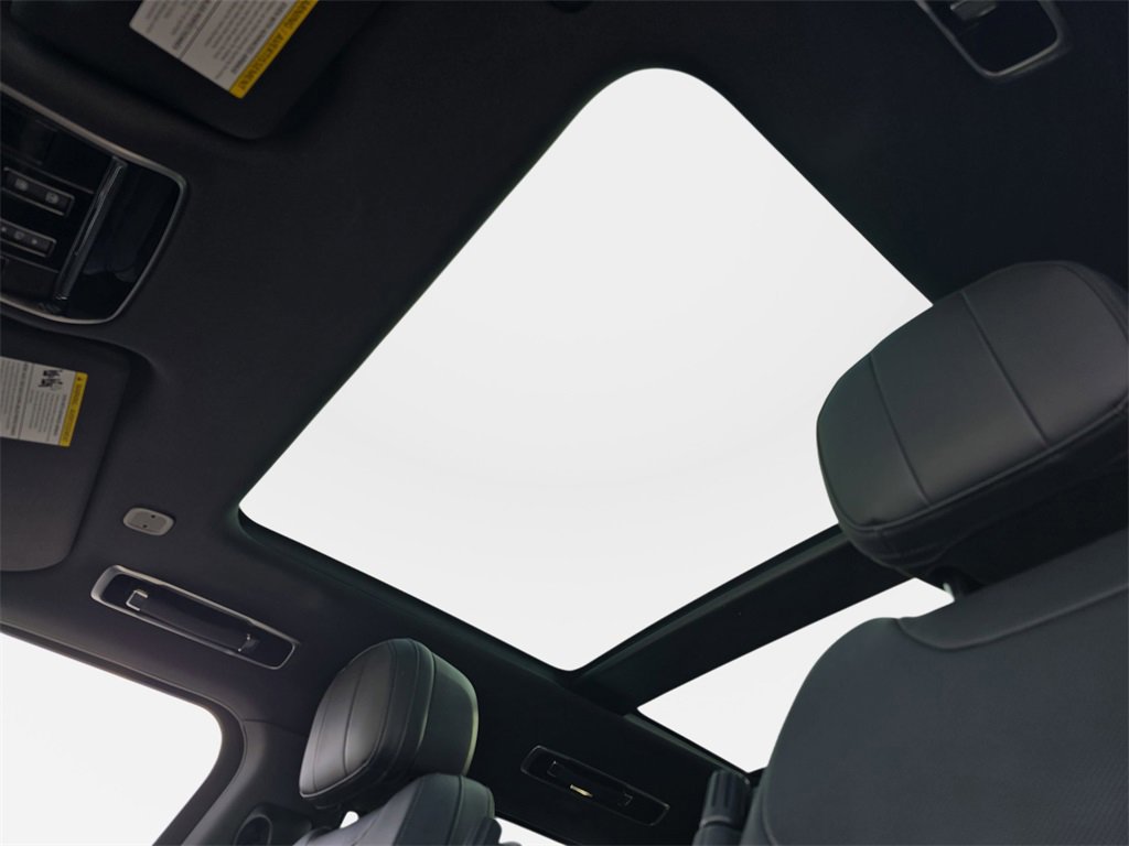 Certified 2024 Land Rover Range Rover Sport Dynamic SE image 31