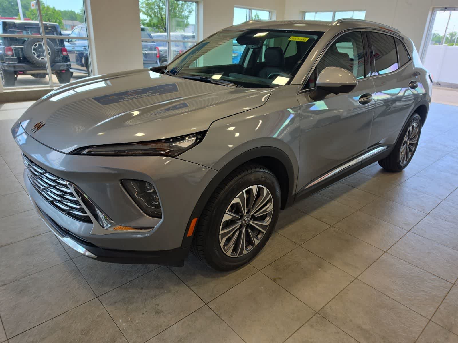 Used 2024 Buick Envision Preferred