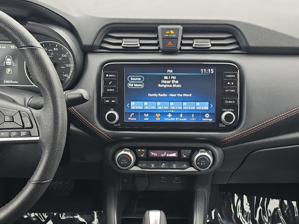Used 2024 Nissan Versa SR FWD image 12