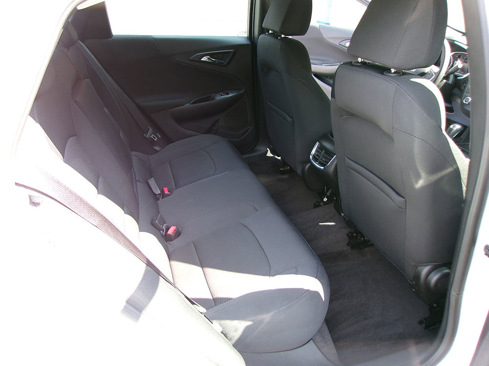Used 2016 Chevrolet Malibu LT FWD image 10