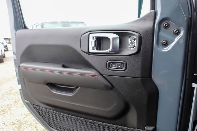 New 2026 Jeep Wrangler Unlimited Rubicon w/ Technology Group image 15