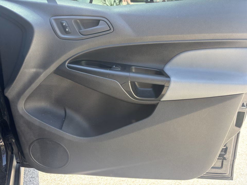 Used 2018 Ford Transit Connect XL FWD image 22