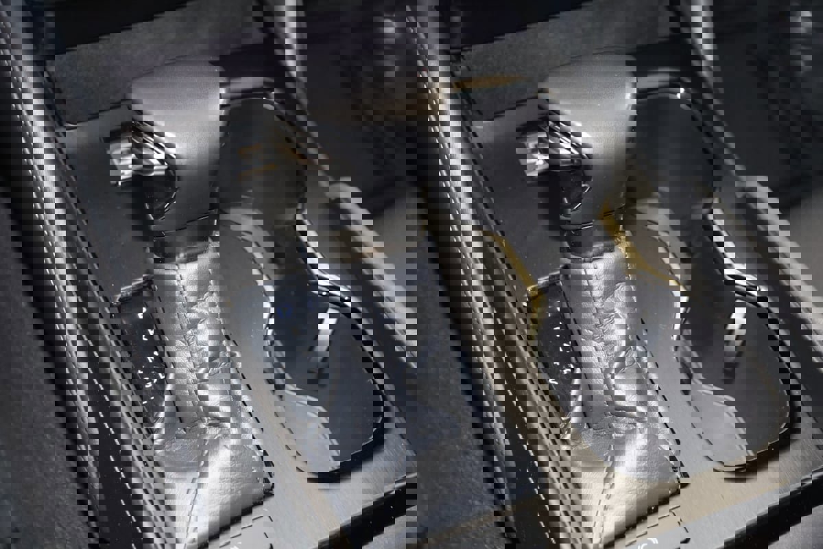 Used 2024 Lexus ES 350 w/ Accessory Package (Z2) image 7