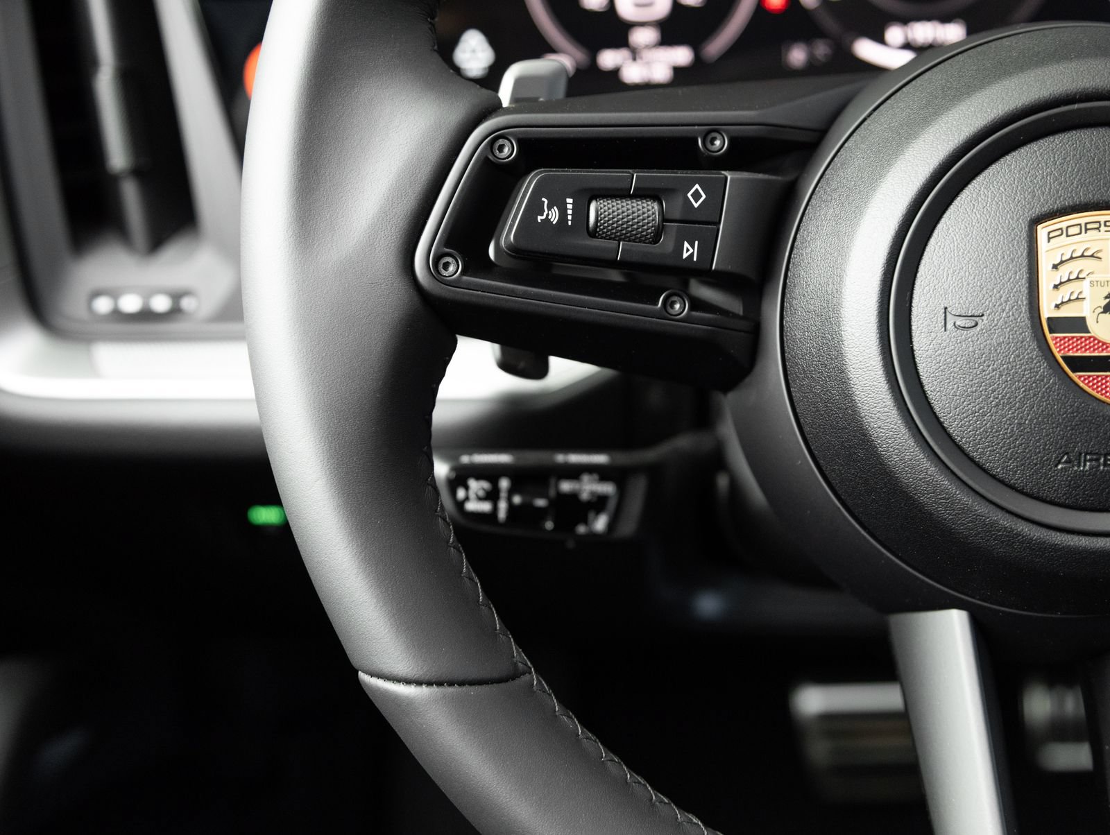 New 2026 Porsche Cayenne S AWD/4WD image 15