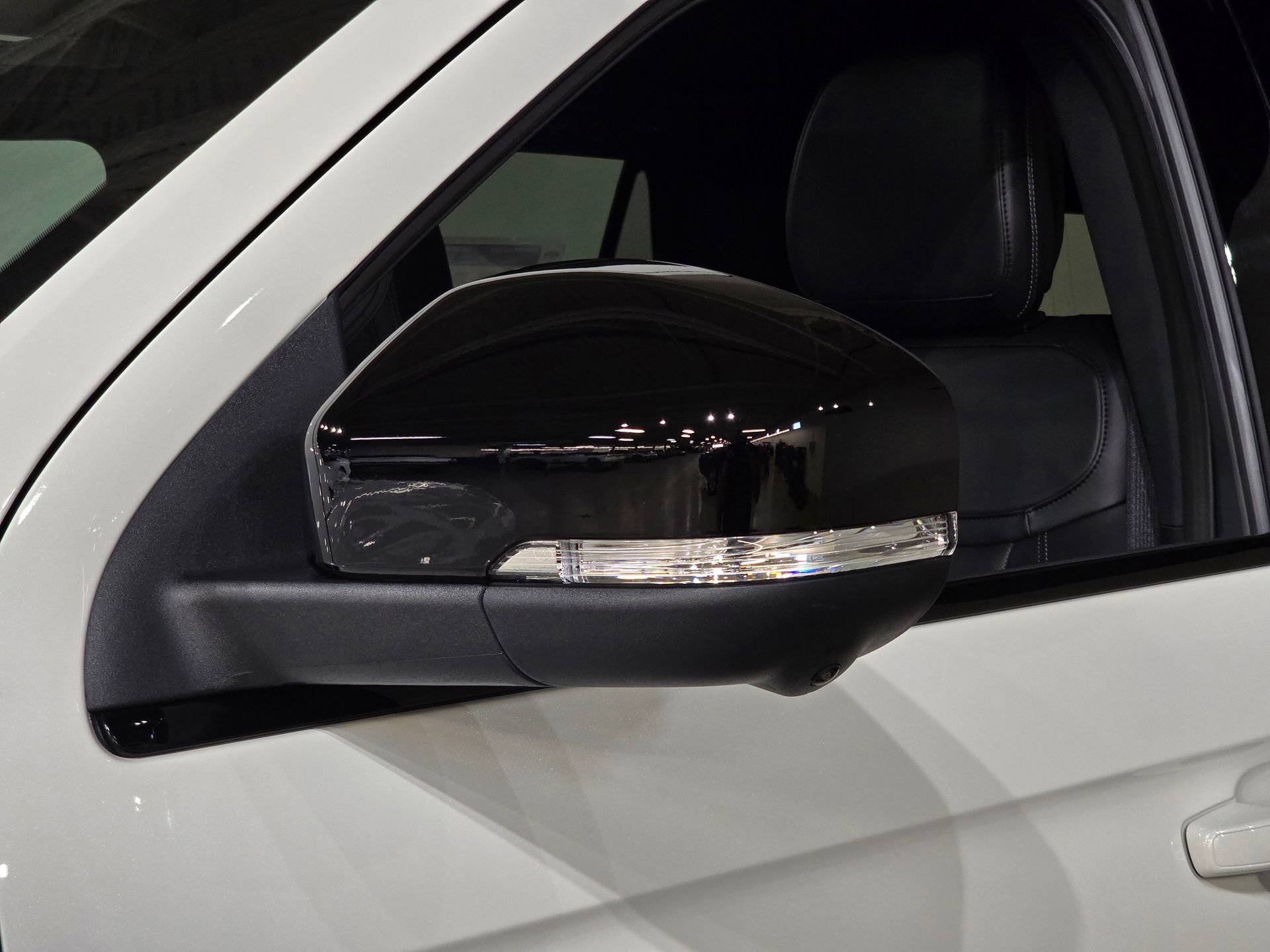 New 2026 Ford Expedition Max Platinum w/ Stealth Appearance Package image 18