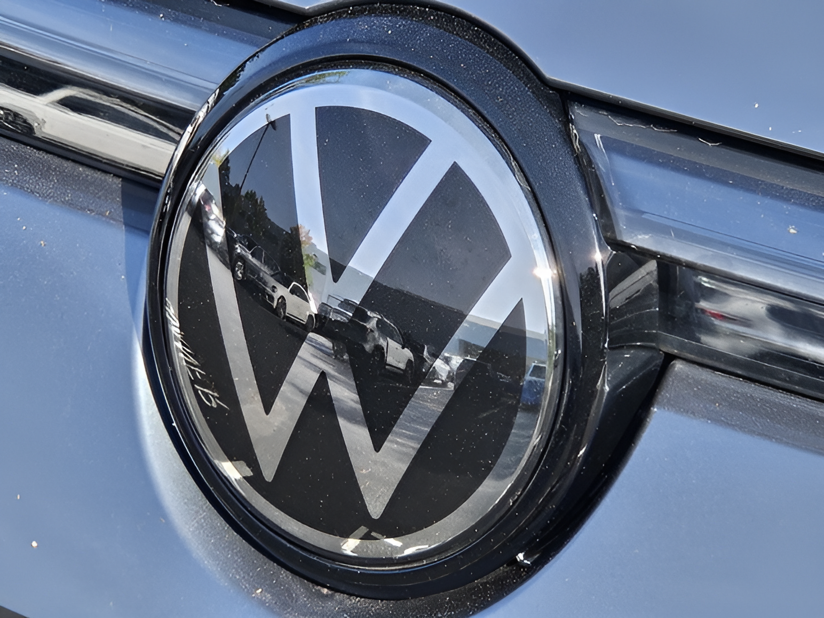 Used 2025 Volkswagen Tiguan S FWD image 10