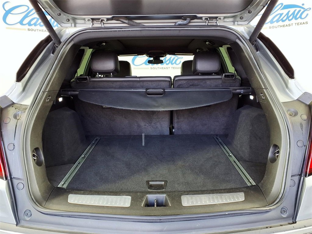 Used 2024 Cadillac XT5 Premium Luxury image 9