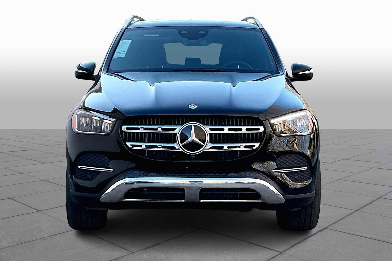 Certified 2025 Mercedes-Benz GLE 450 4MATIC image 3