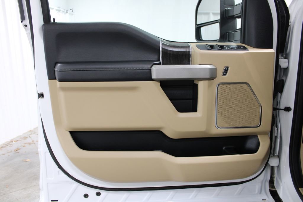 Used 2021 Ford F250 Lariat image 23