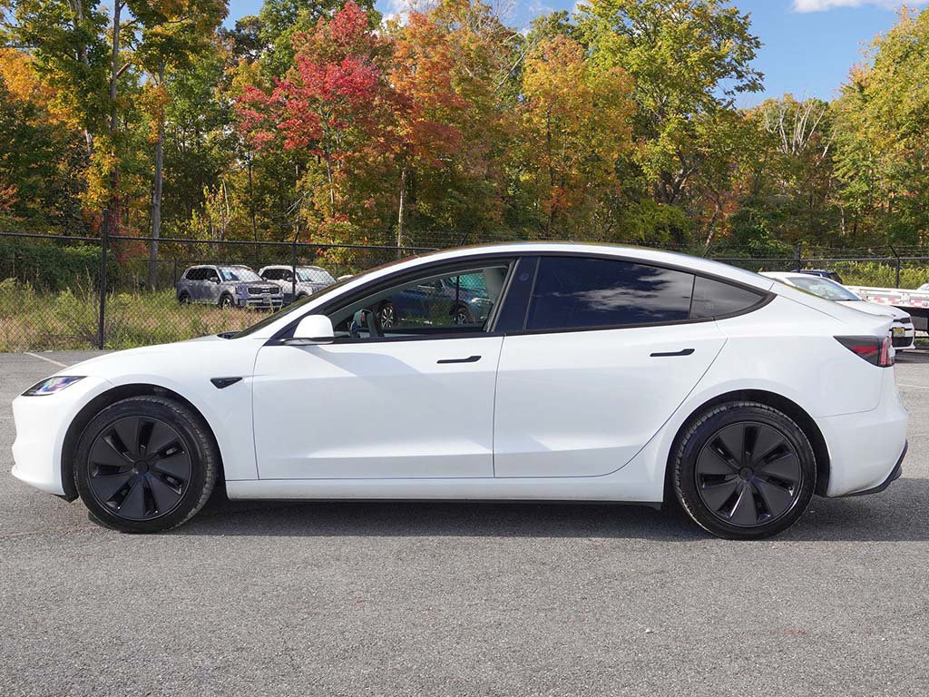 Used 2025 Tesla Model 3 Long Range RWD image 16