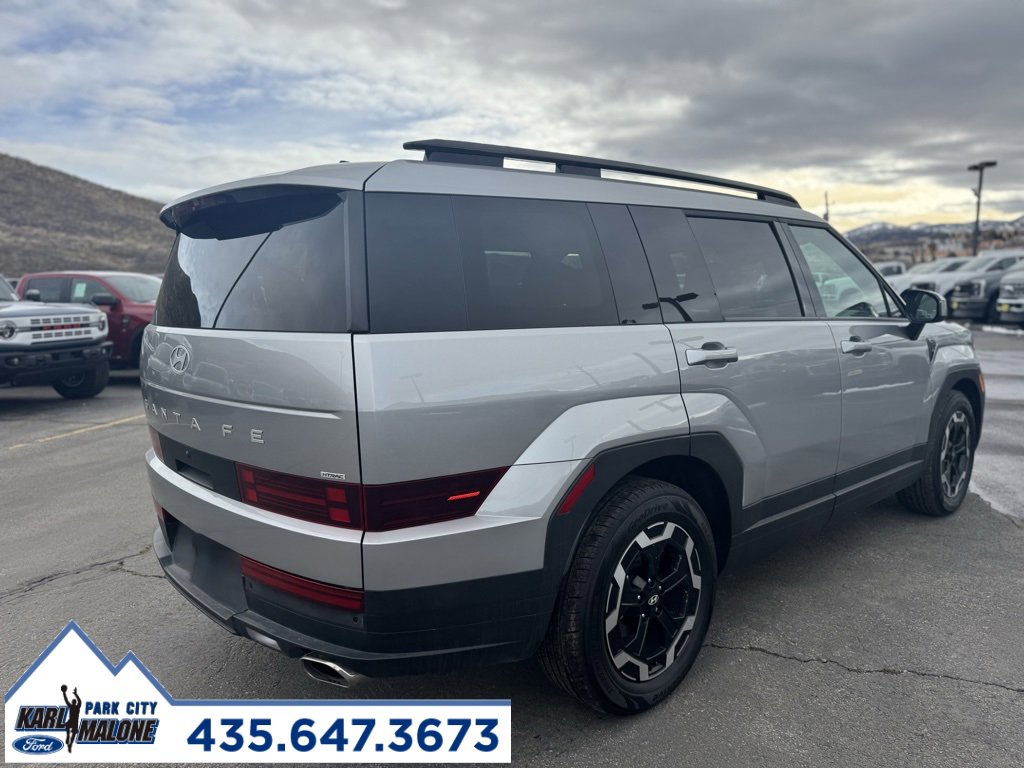 Used 2024 Hyundai Santa Fe SEL image 3