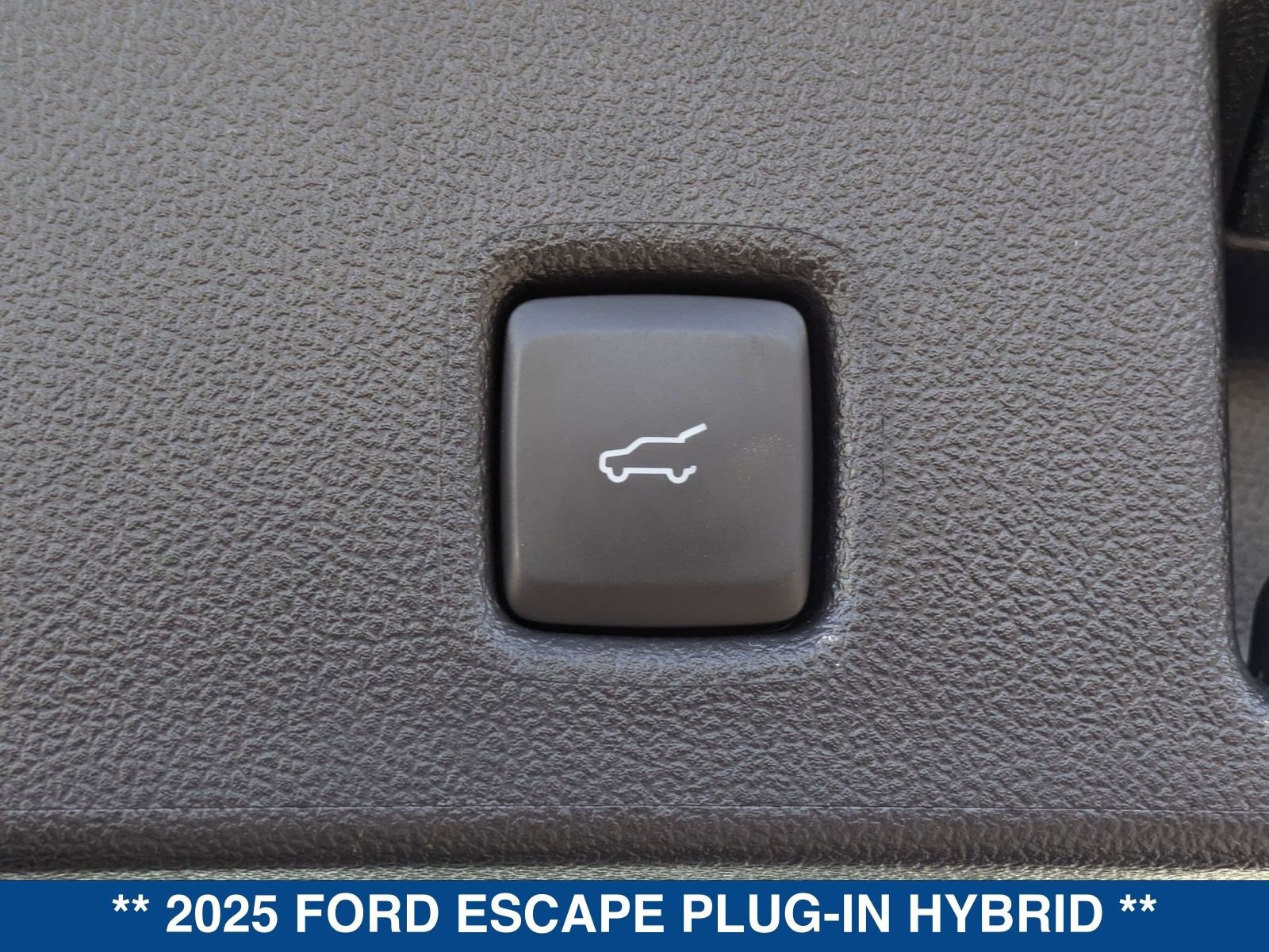New 2025 Ford Escape SE image 15
