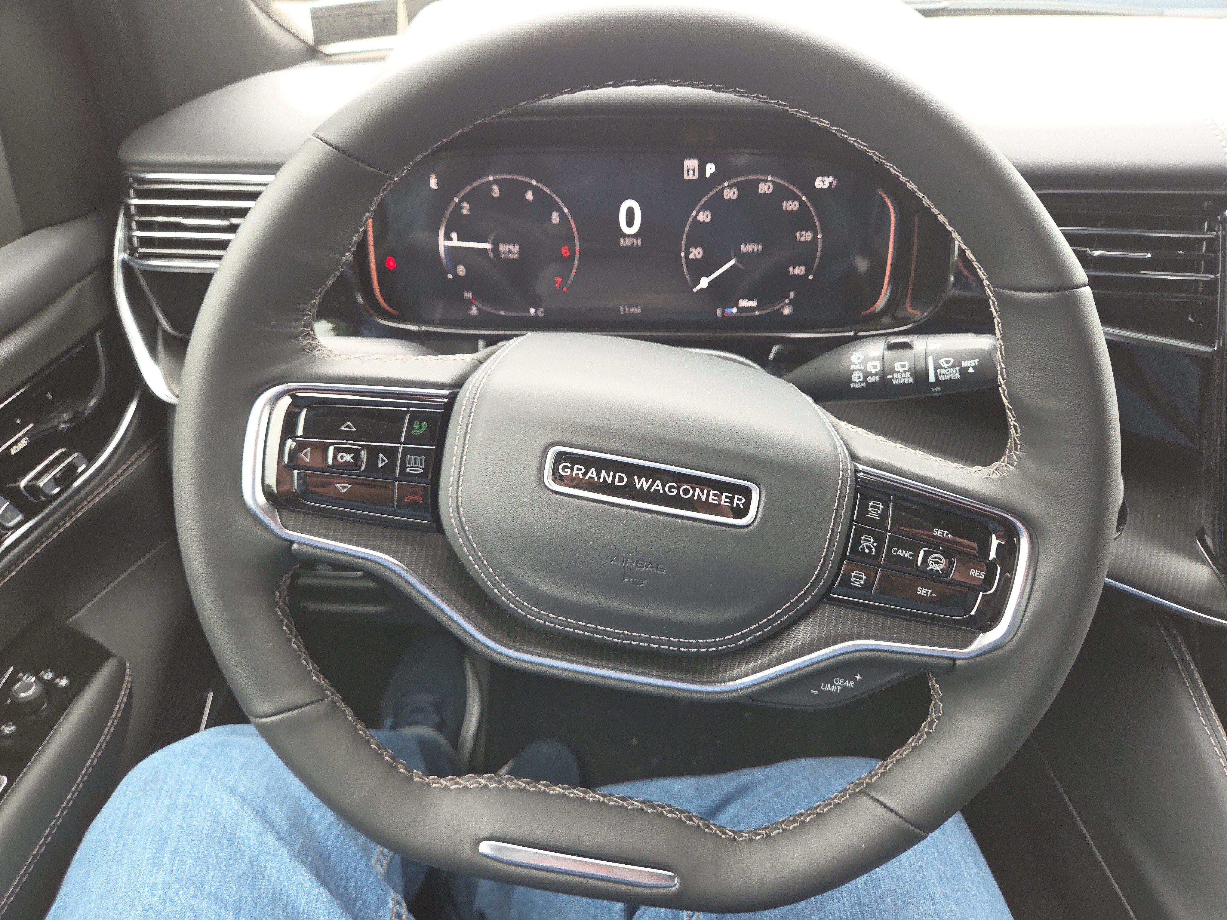 New 2026 Jeep Grand Wagoneer Summit AWD/4WD image 2
