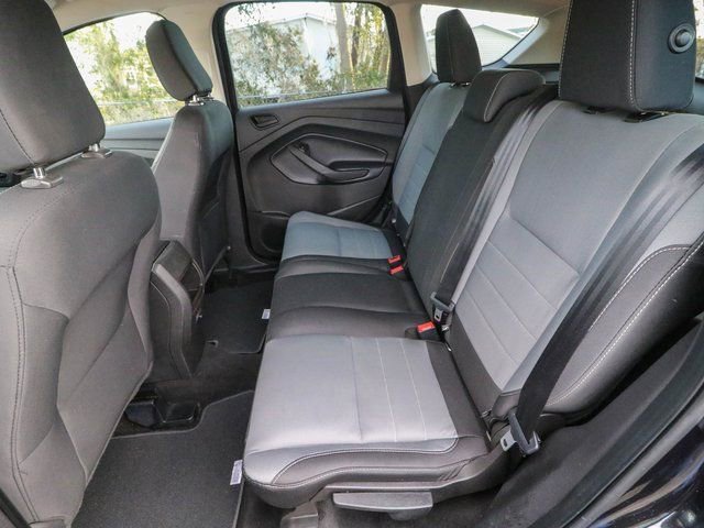 Used 2019 Ford Escape S image 26