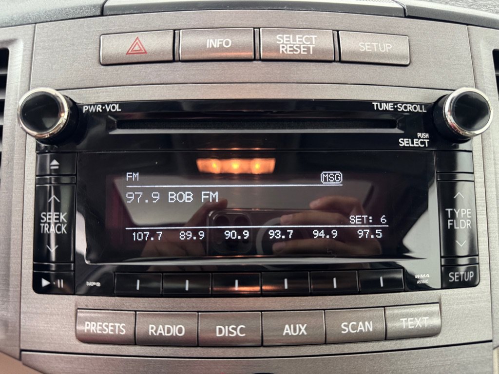 Used 2010 Toyota Venza AWD image 18