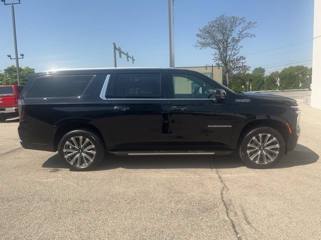 New 2026 Chevrolet Suburban High Country w/ Sun And Tow Package AWD/4WD image 6