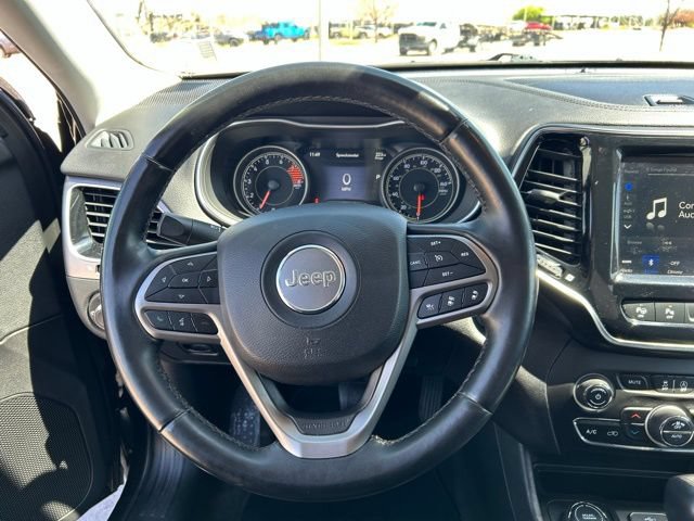 Used 2019 Jeep Cherokee Limited w/ Technology Group AWD/4WD image 23