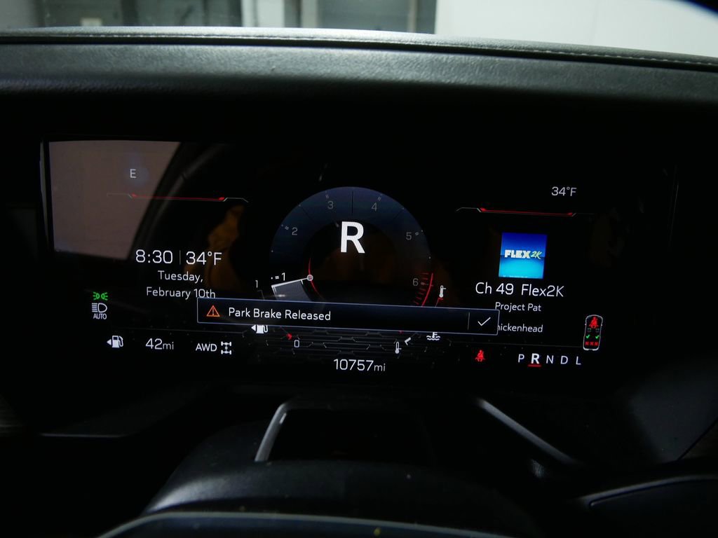 Used 2024 GMC Acadia Denali image 31