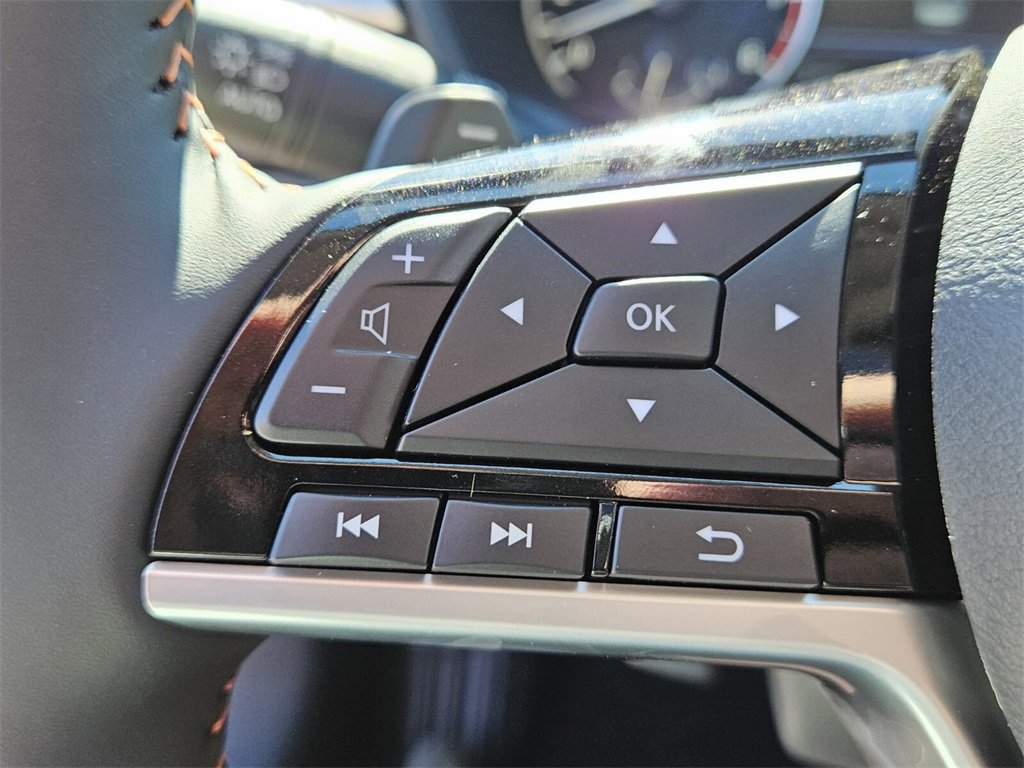 New 2025 Nissan Altima 2.5 SR image 23