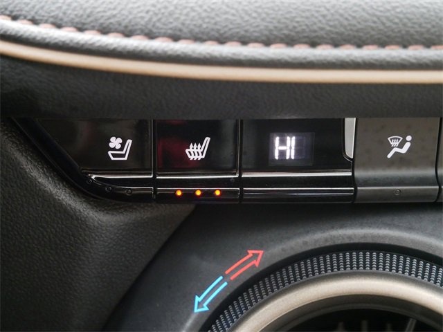 Certified 2024 Chevrolet Blazer Premier w/ Driver Confidence II Package image 17